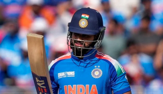 एबी डिविलियर्स को एशिया कप के लिए श्रेयस अय्यर की अनदेखी के पीछे ‘बंद कमरे में हुई घटनाओं’ का शक: ‘सच्चाई एक दिन सामने आएगी’ एबी डिविलियर्स